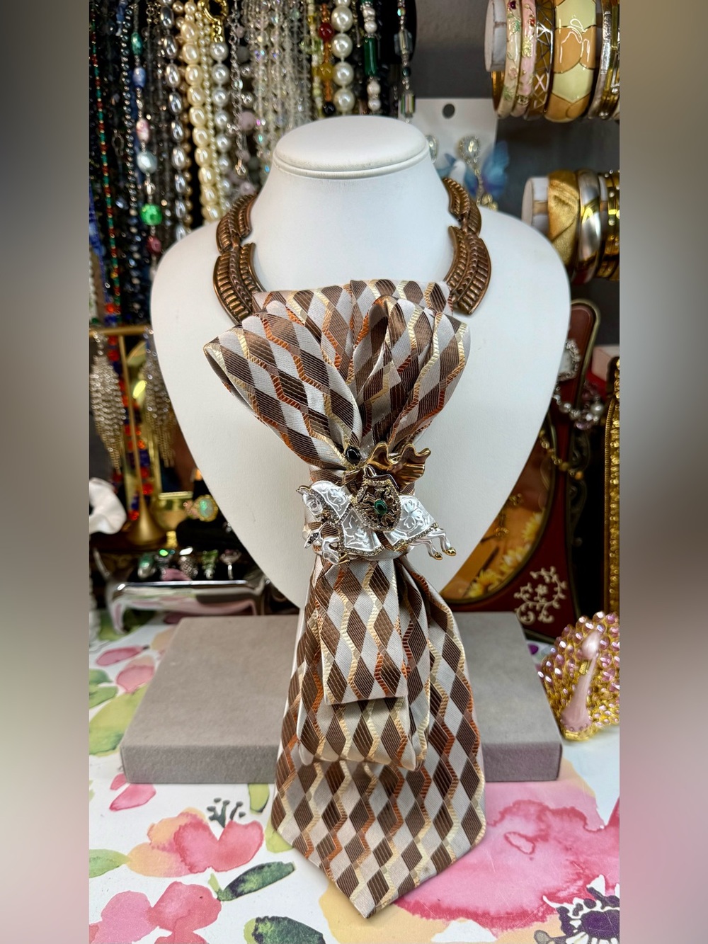 Elegant Vintage Brown & Cream Tie Necklace with knight on Horse Brooch
